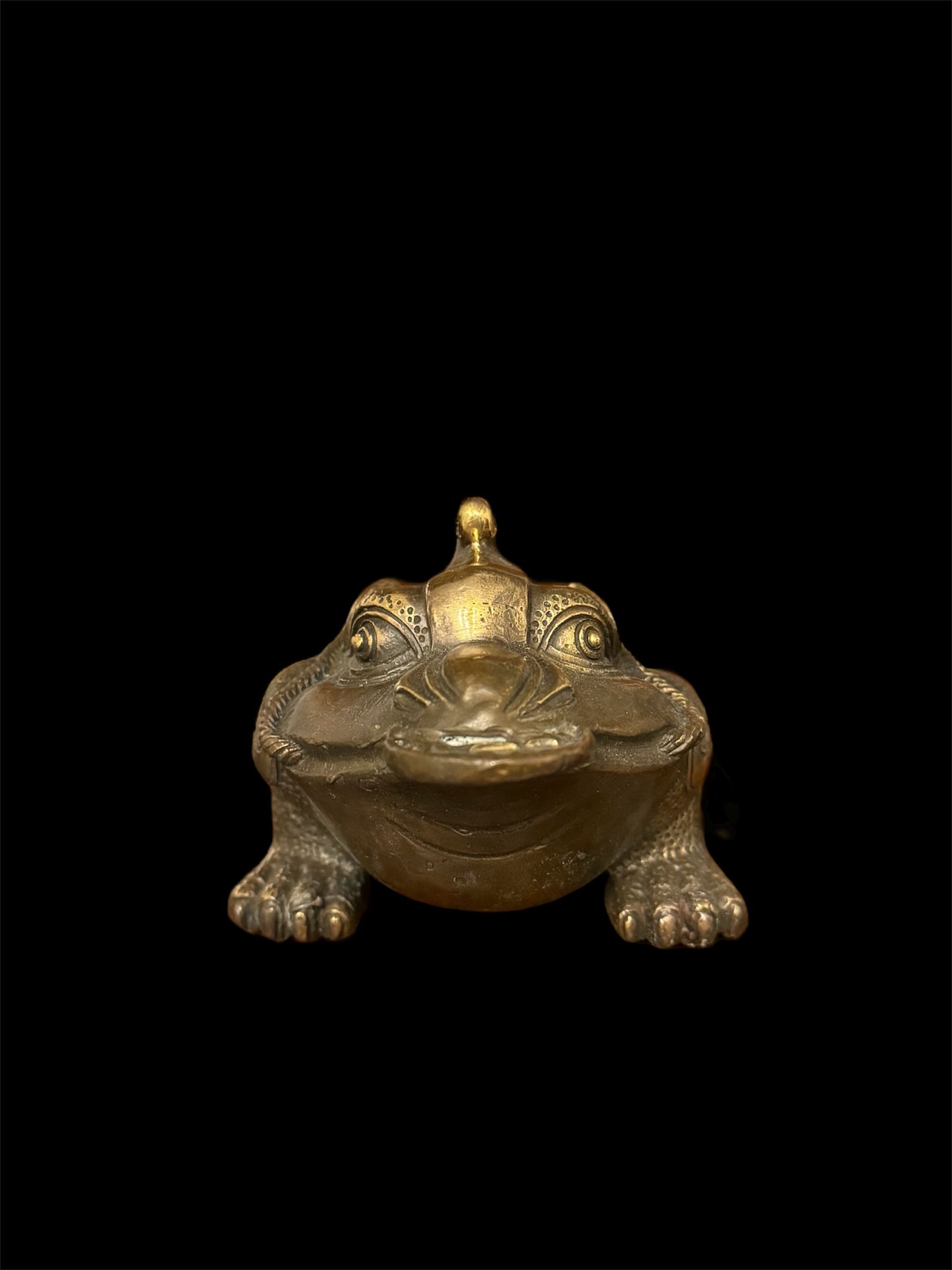 Feng Shui Brass Toad Figurine