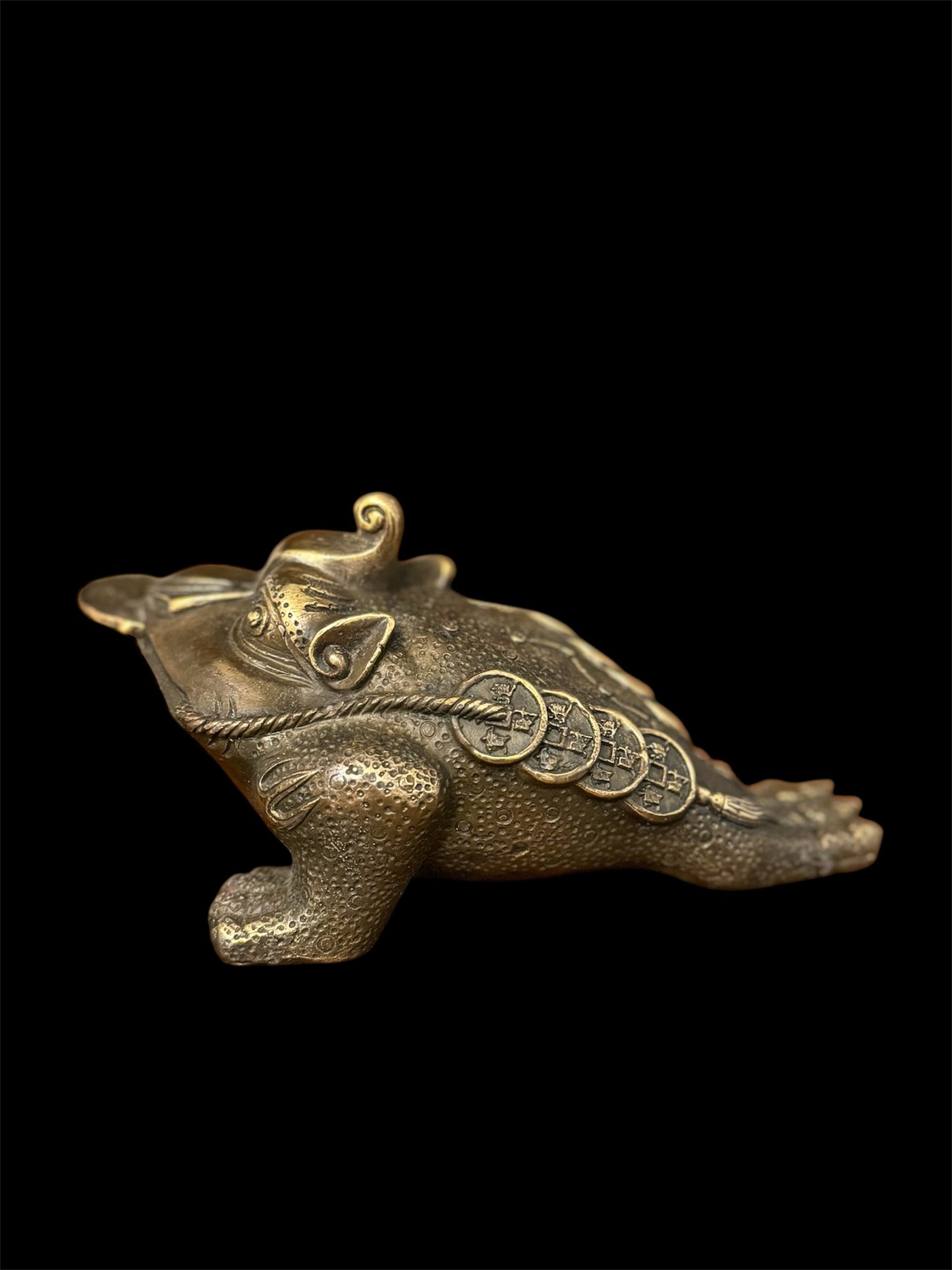 Feng Shui Brass Toad Figurine