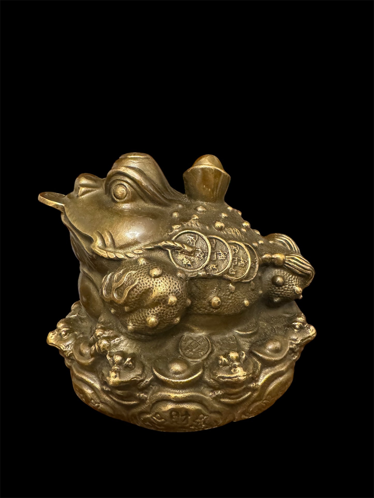 Feng Shui Wealth Toad – Three-Legged Money Toad