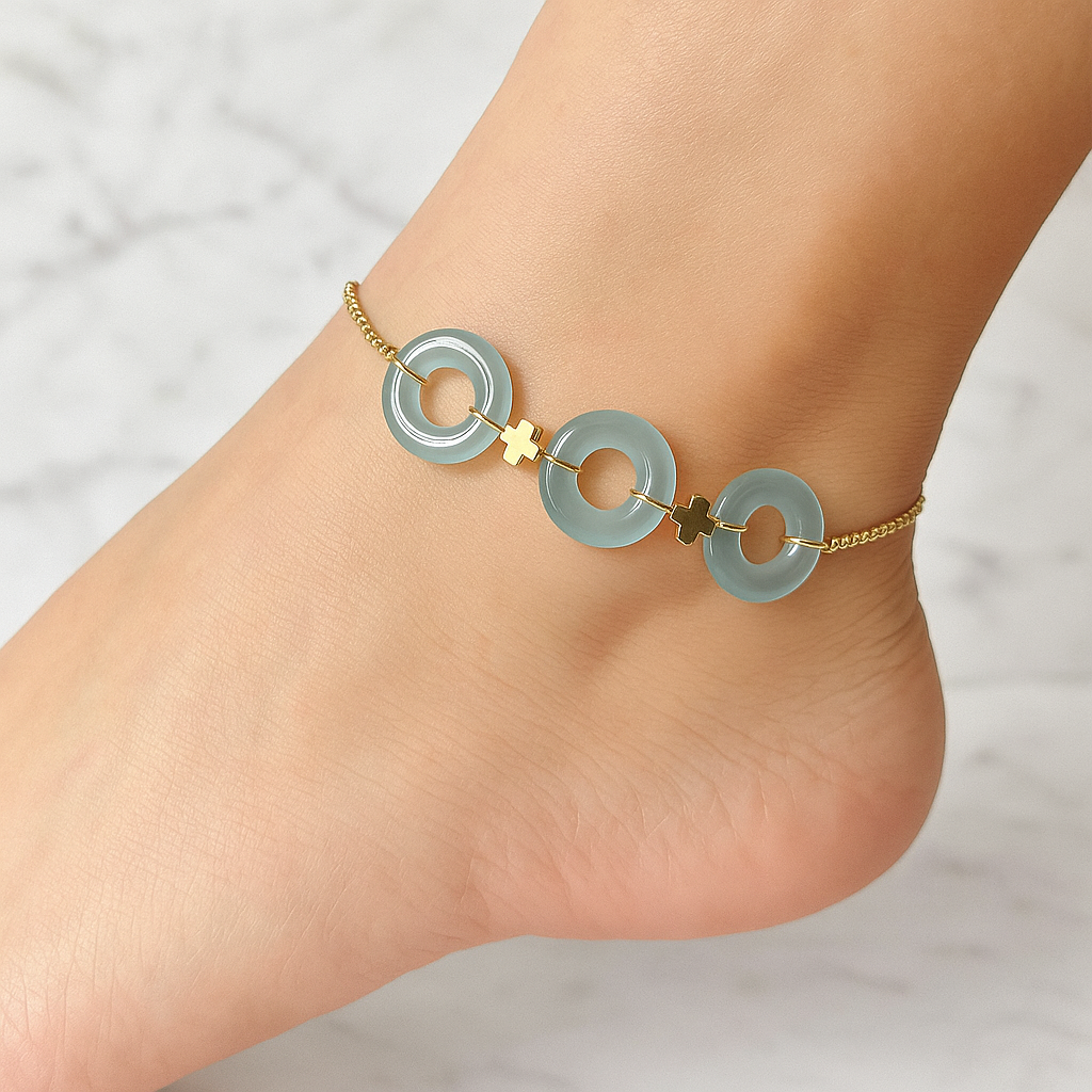 14K Gold-Plated Clover & Blue Water Jade Peace Coin Bracelet – Elegant & Lucky Charm