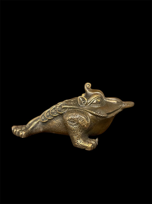 Feng Shui Brass Toad Figurine