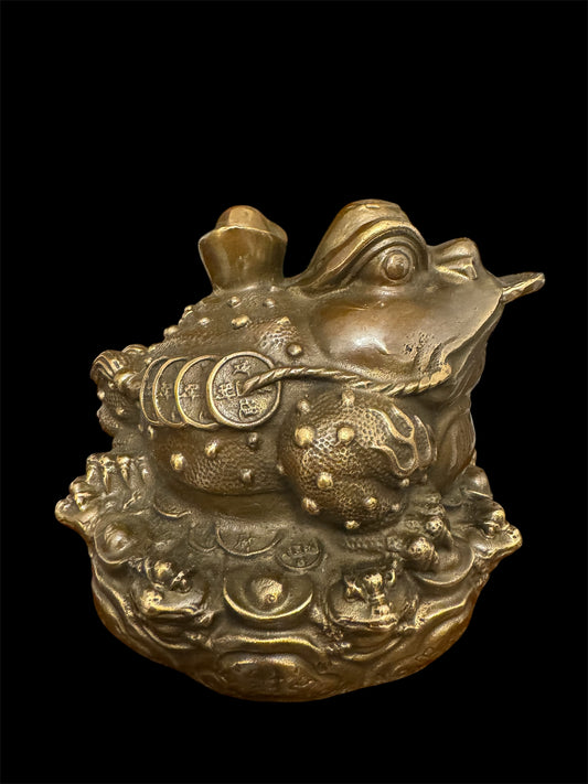 Feng Shui Wealth Toad – Three-Legged Money Toad