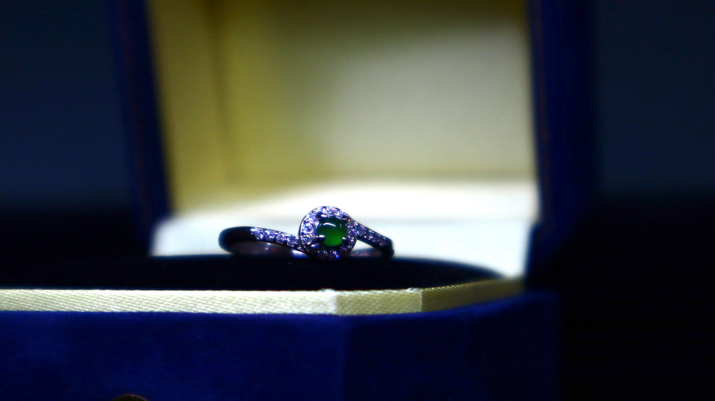 Split Band Jadeite Green Jade Ring with Halo Zirconia