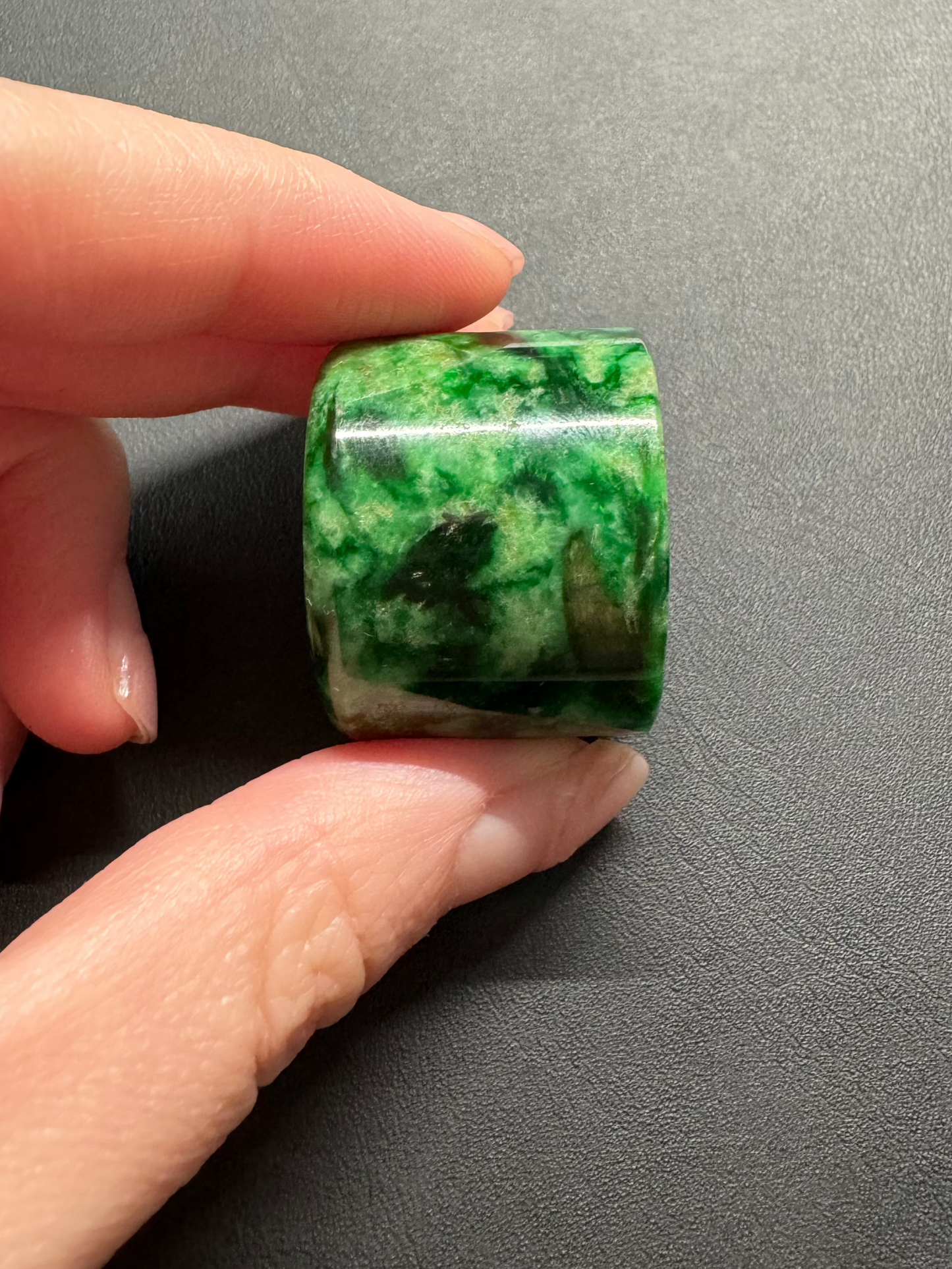 White and Green Jade Thumb Ring